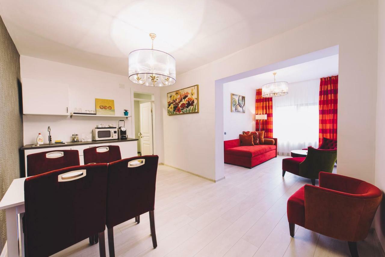 Derby Apart Hotel Alba Iulia Exterior foto